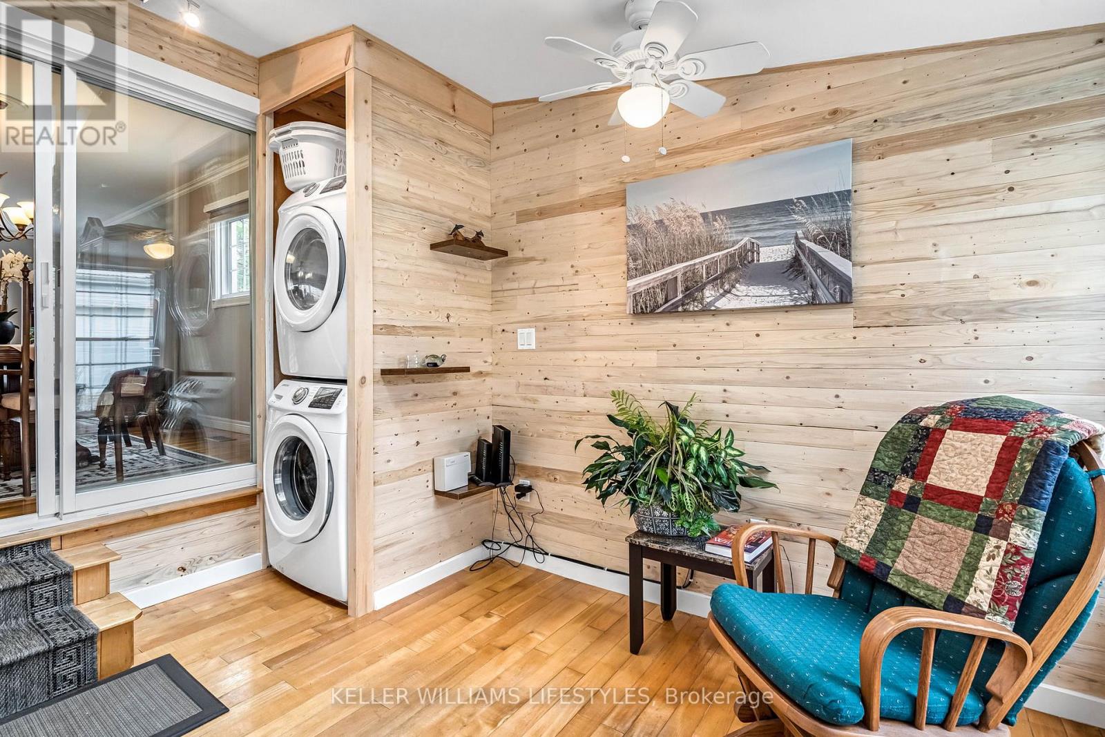 9900 LAKE ROAD - 27