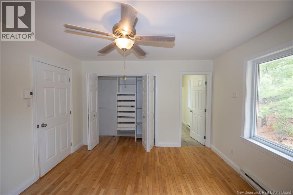 372 Kimble Drive - 14