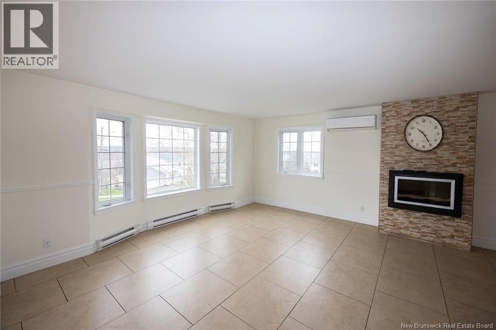 372 Kimble Drive - 6