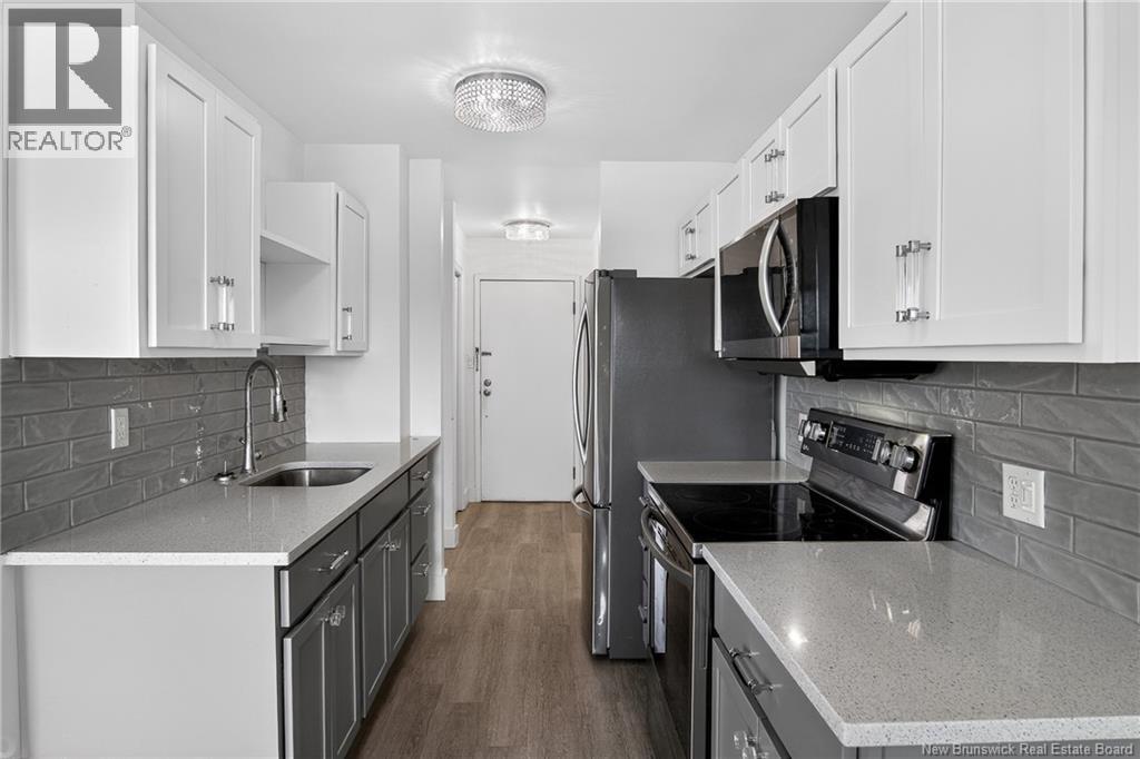 #511 310 Woodward Avenue - 13