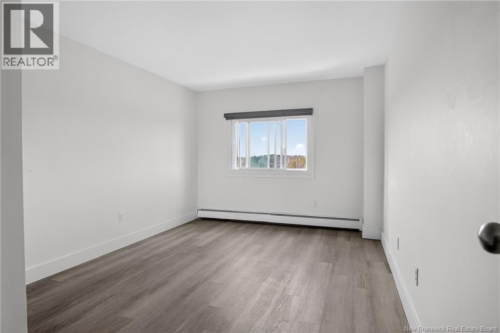 #511 310 Woodward Avenue - 19