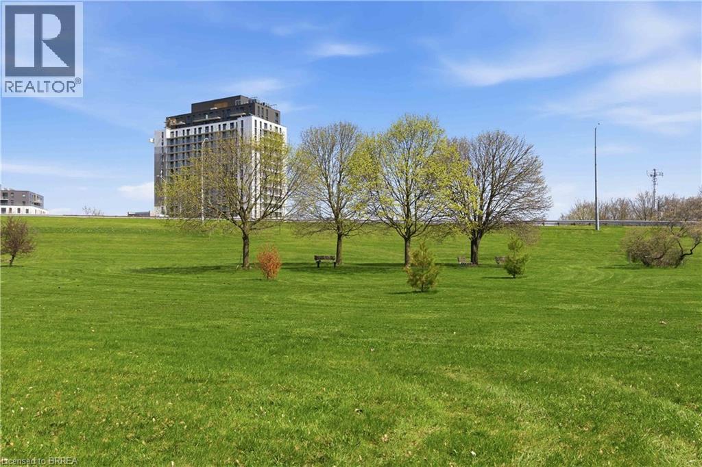 7 ONTARIO Street - 36