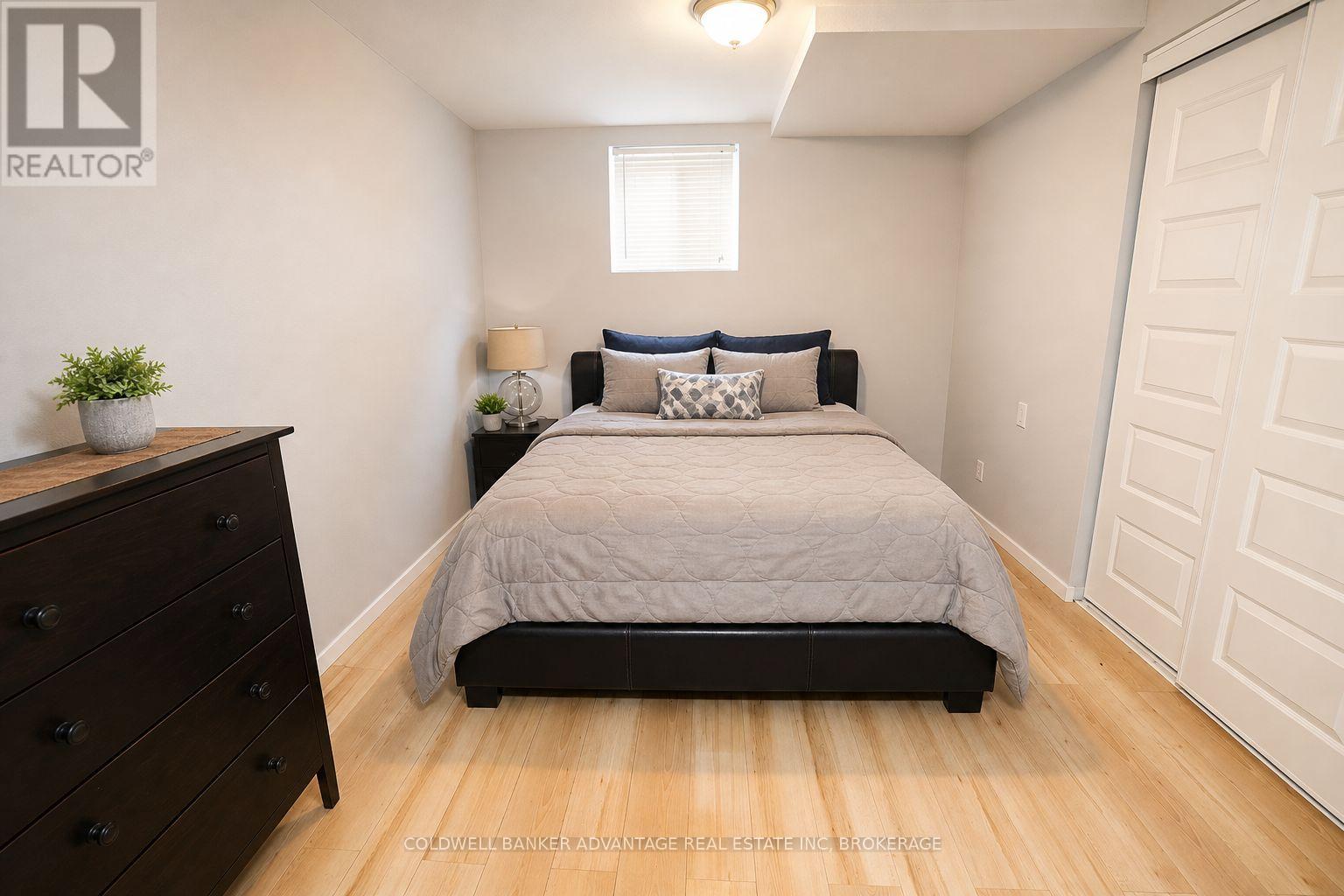 29 WILLCHER DRIVE - 17