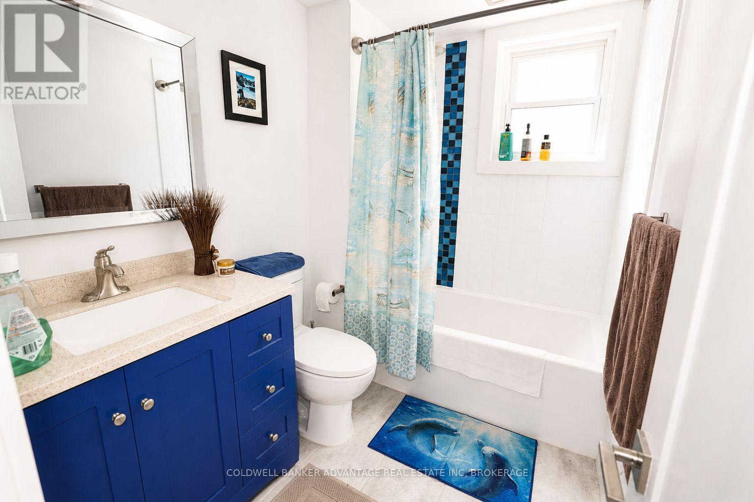 29 WILLCHER DRIVE - 18