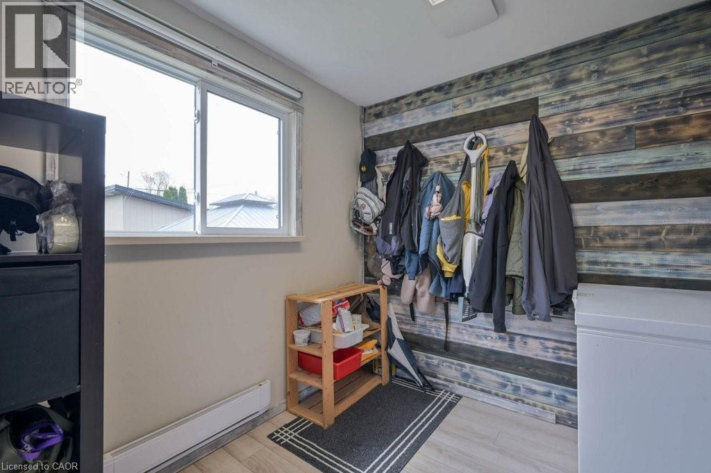 98 W MORTON Avenue W, Brantford, Ontario, N3R2P1 — Photo 17