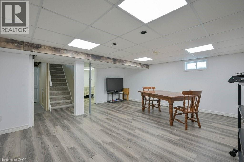 98 W MORTON Avenue W, Brantford, Ontario, N3R2P1 — Photo 26
