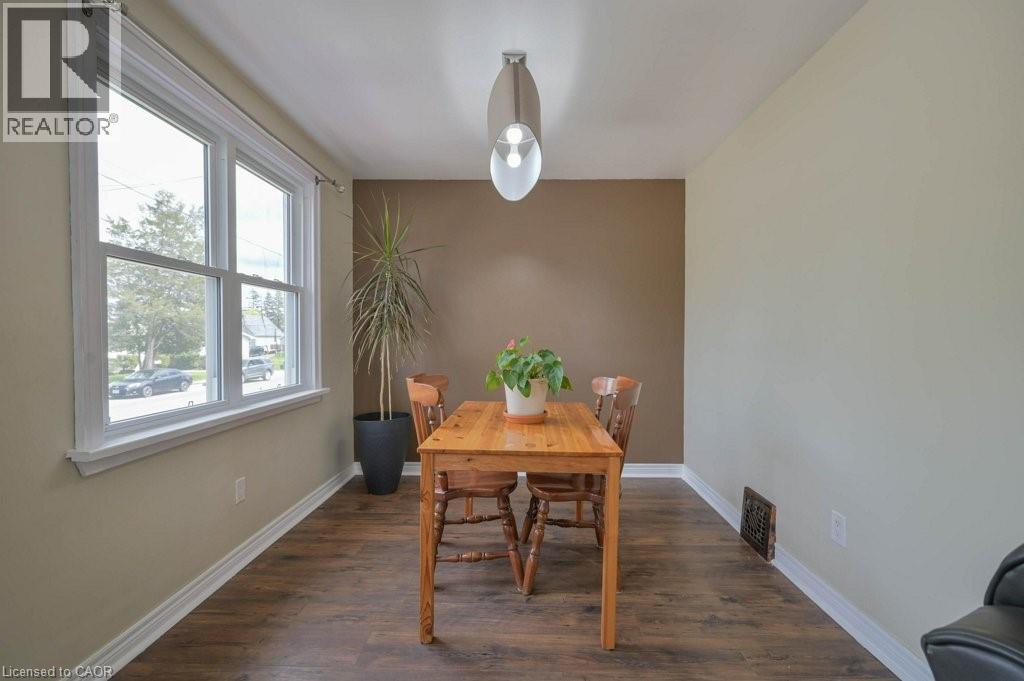 98 W MORTON Avenue W, Brantford, Ontario, N3R2P1 — Photo 6