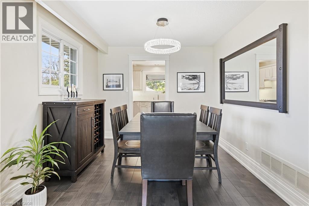 248 APPLEVALE Court, Burlington, Ontario, L7L2B9 — Photo 10