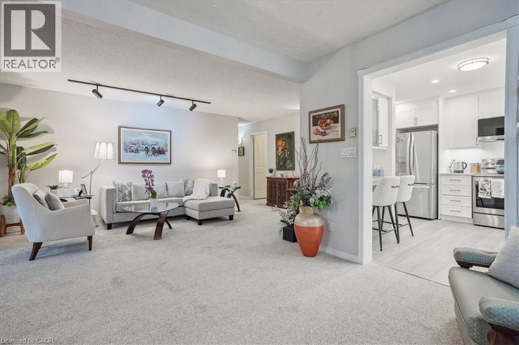 #62 3050 PINEMEADOW Drive - 18
