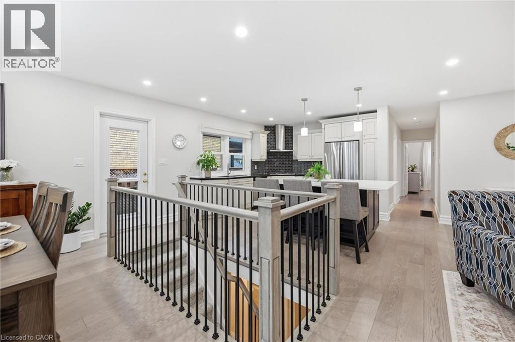 1400 OLGA Drive, Burlington, Ontario, L7S1L2 — Photo 32