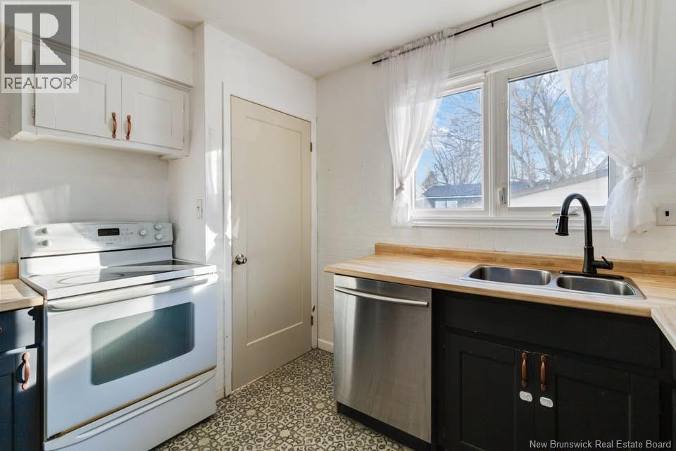 43-45 Rosedale Avenue - 33