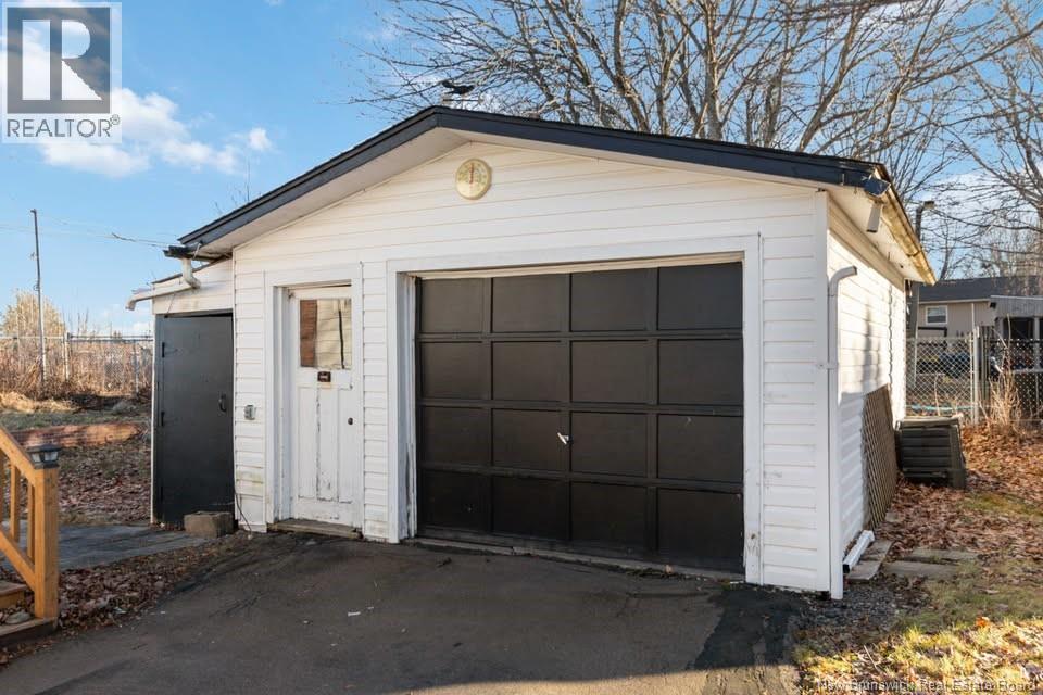 43-45 Rosedale Avenue - 49