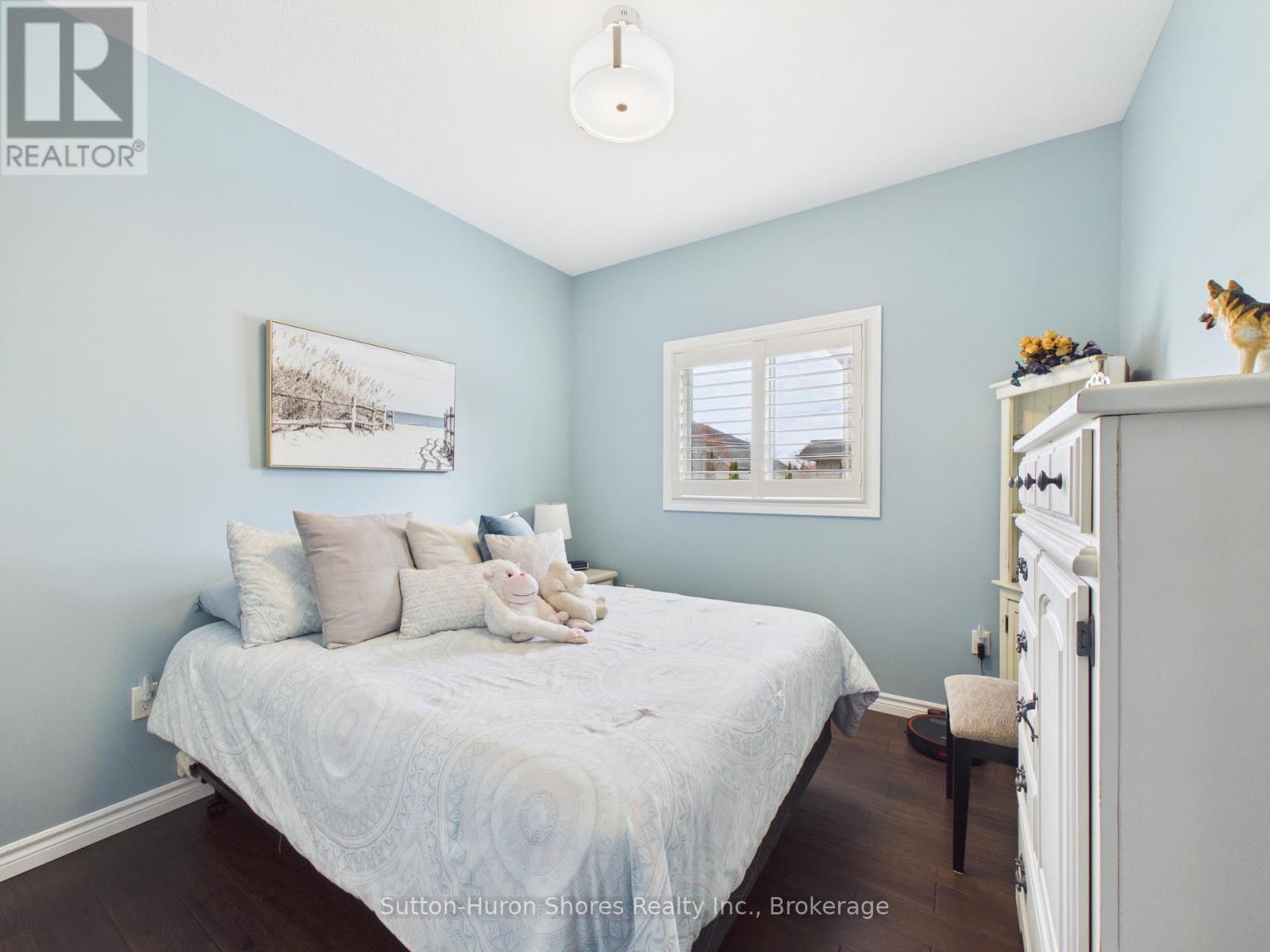 345 RAY STREET - 10