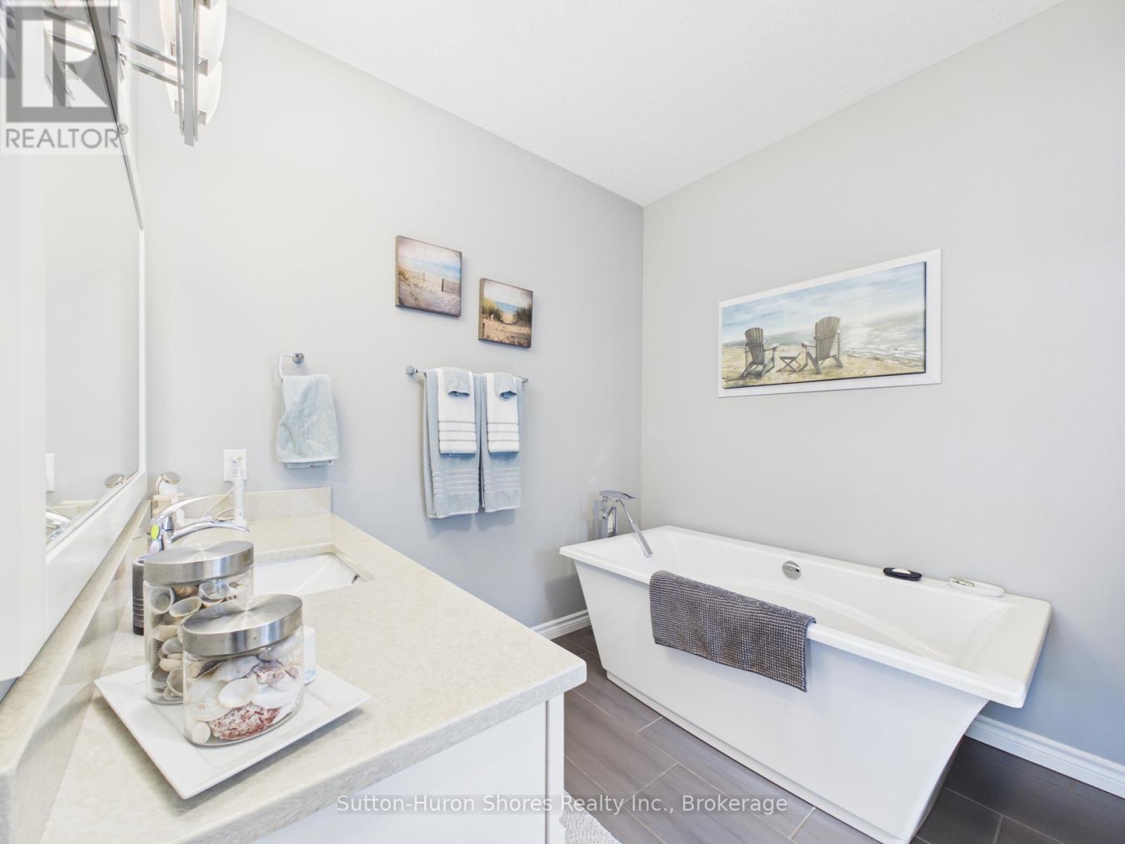 345 RAY STREET - 13