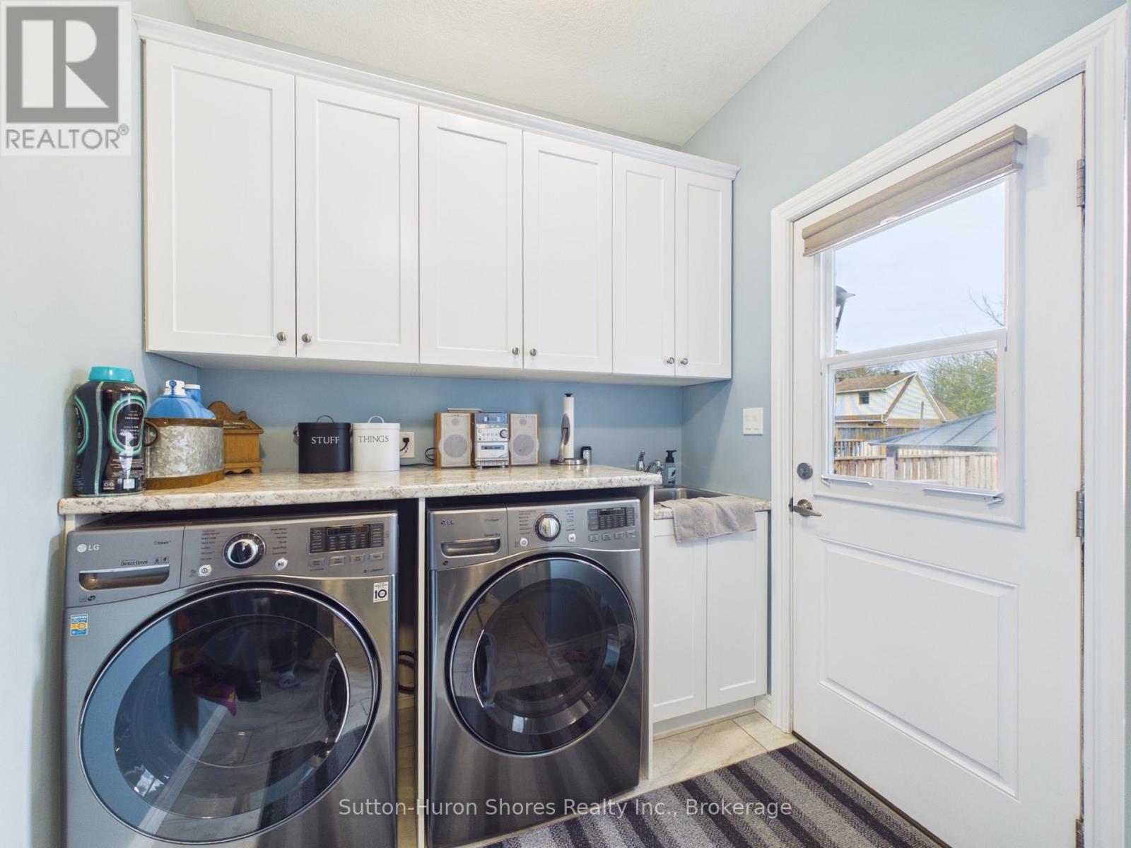 345 RAY STREET - 14