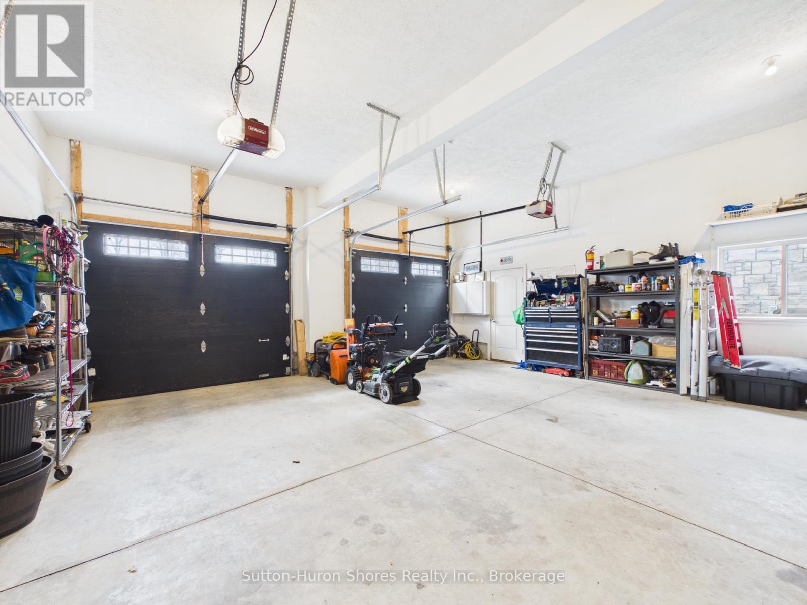 345 RAY STREET - 5