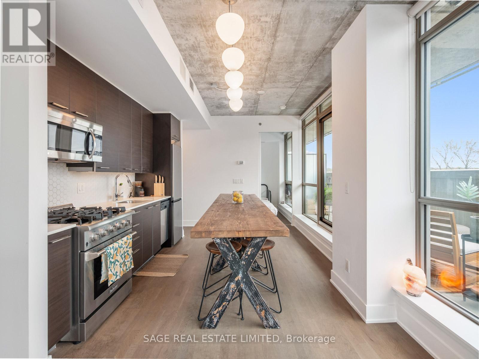 #411 630 QUEEN EAST STREET - 10