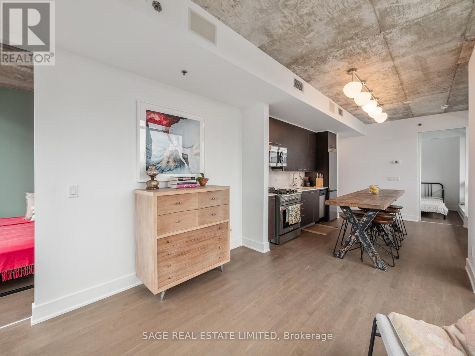 #411 630 QUEEN EAST STREET - 19