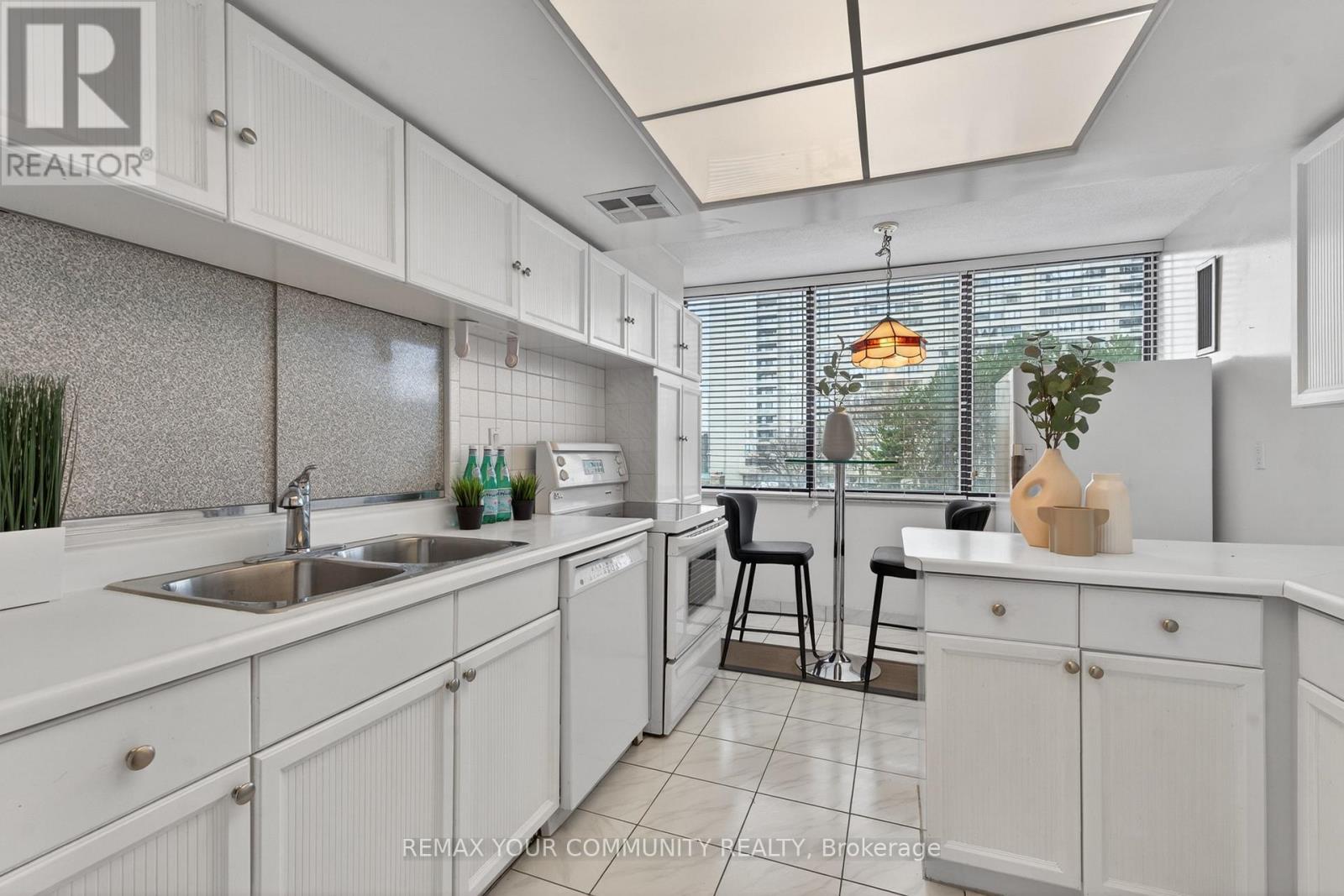 #304 2330 BRIDLETOWNE CIRCLE - 15