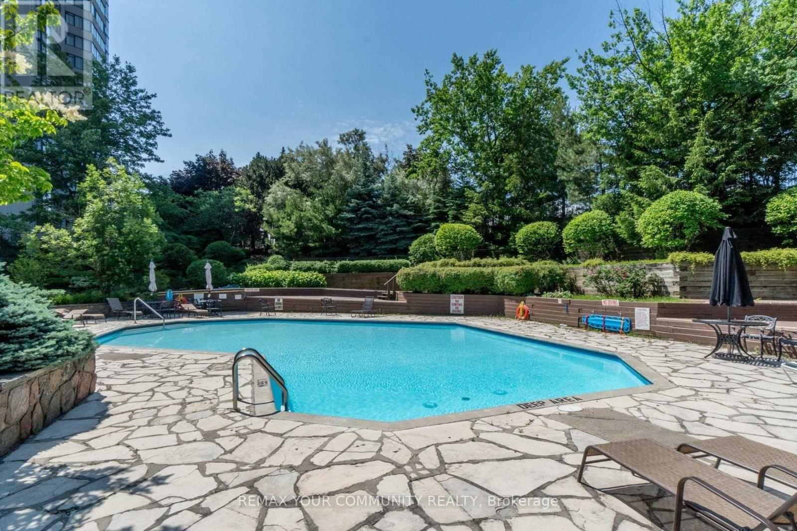 #304 2330 BRIDLETOWNE CIRCLE - 36