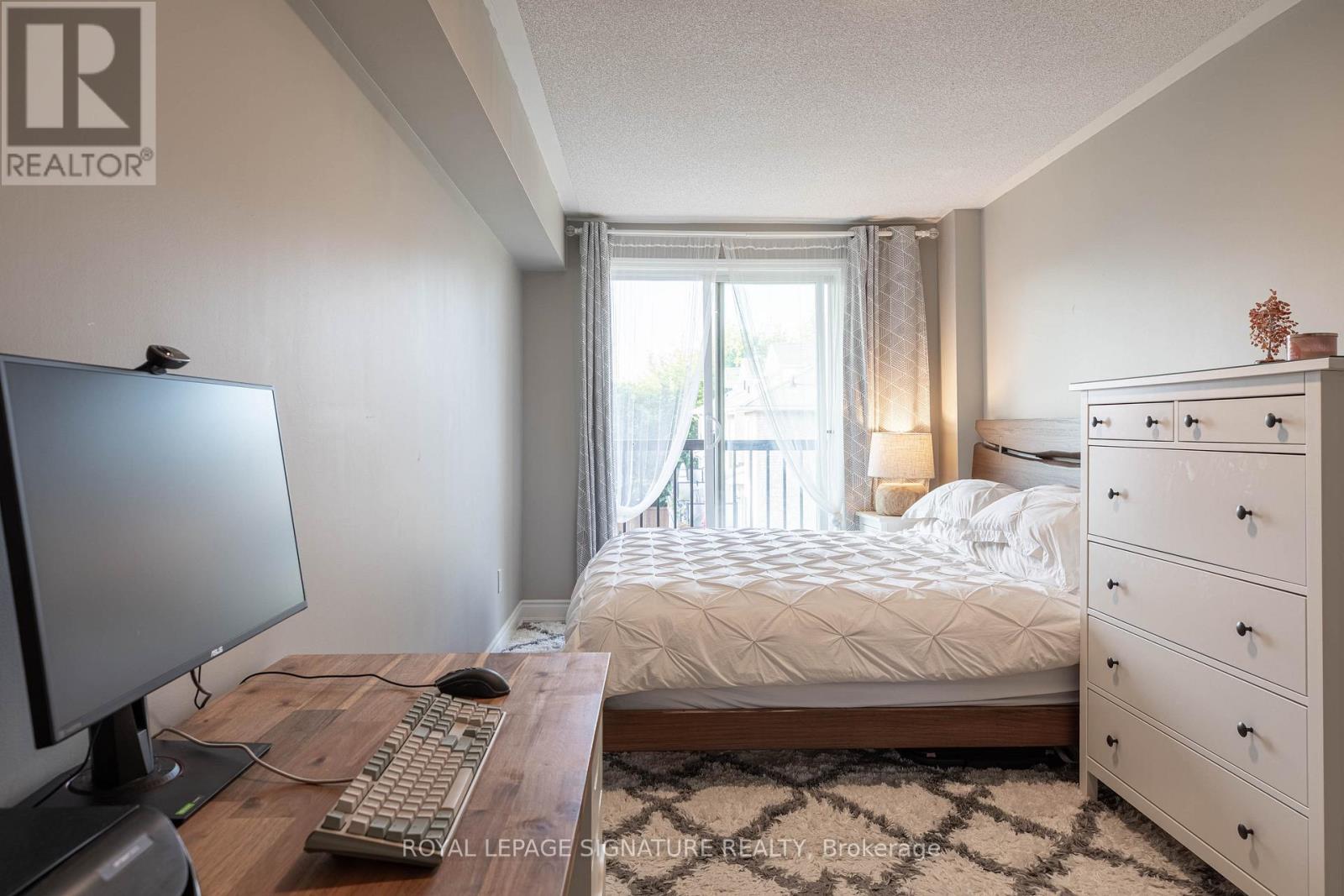 #309 45 STRANGFORD LANE - 24