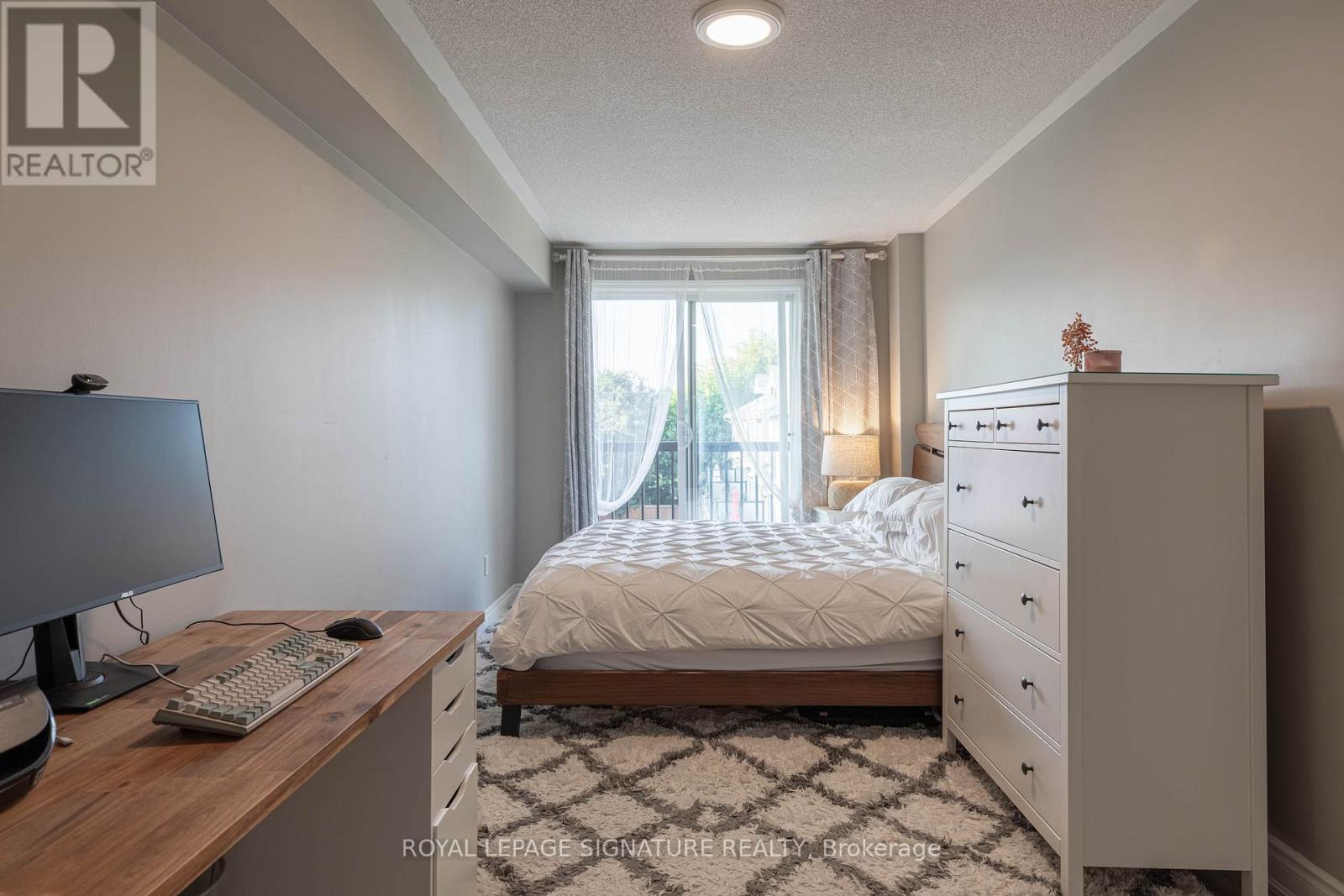 #309 45 STRANGFORD LANE - 25