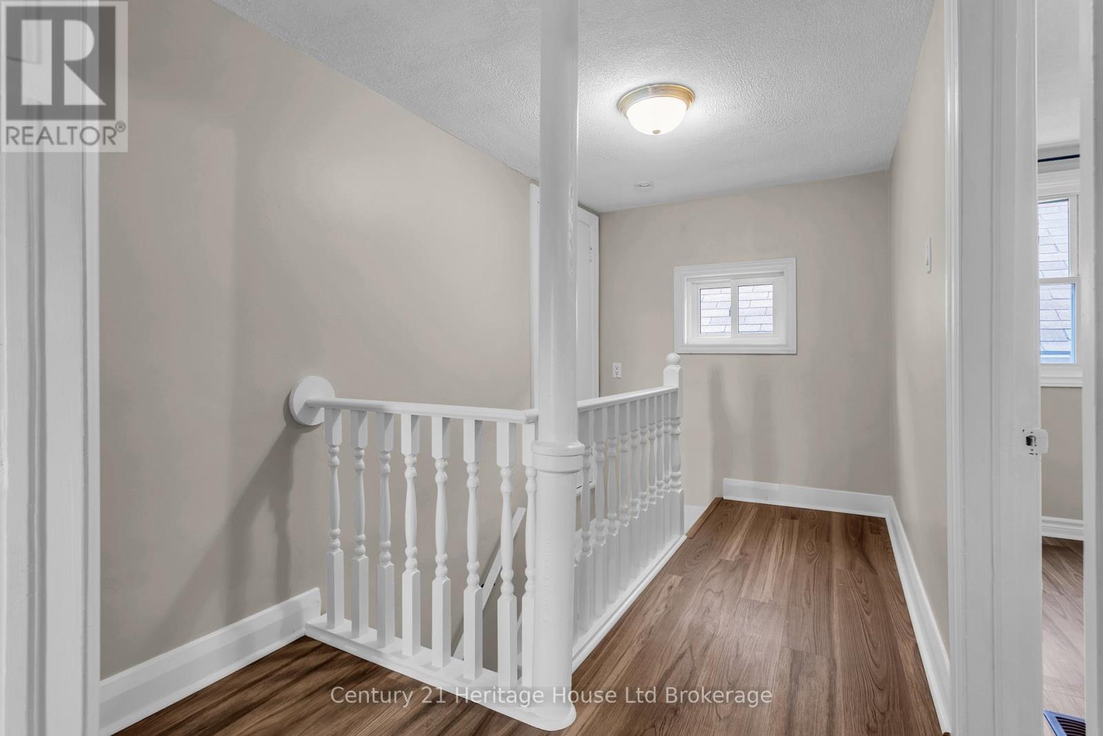1098 FRANCES STREET - Image 15