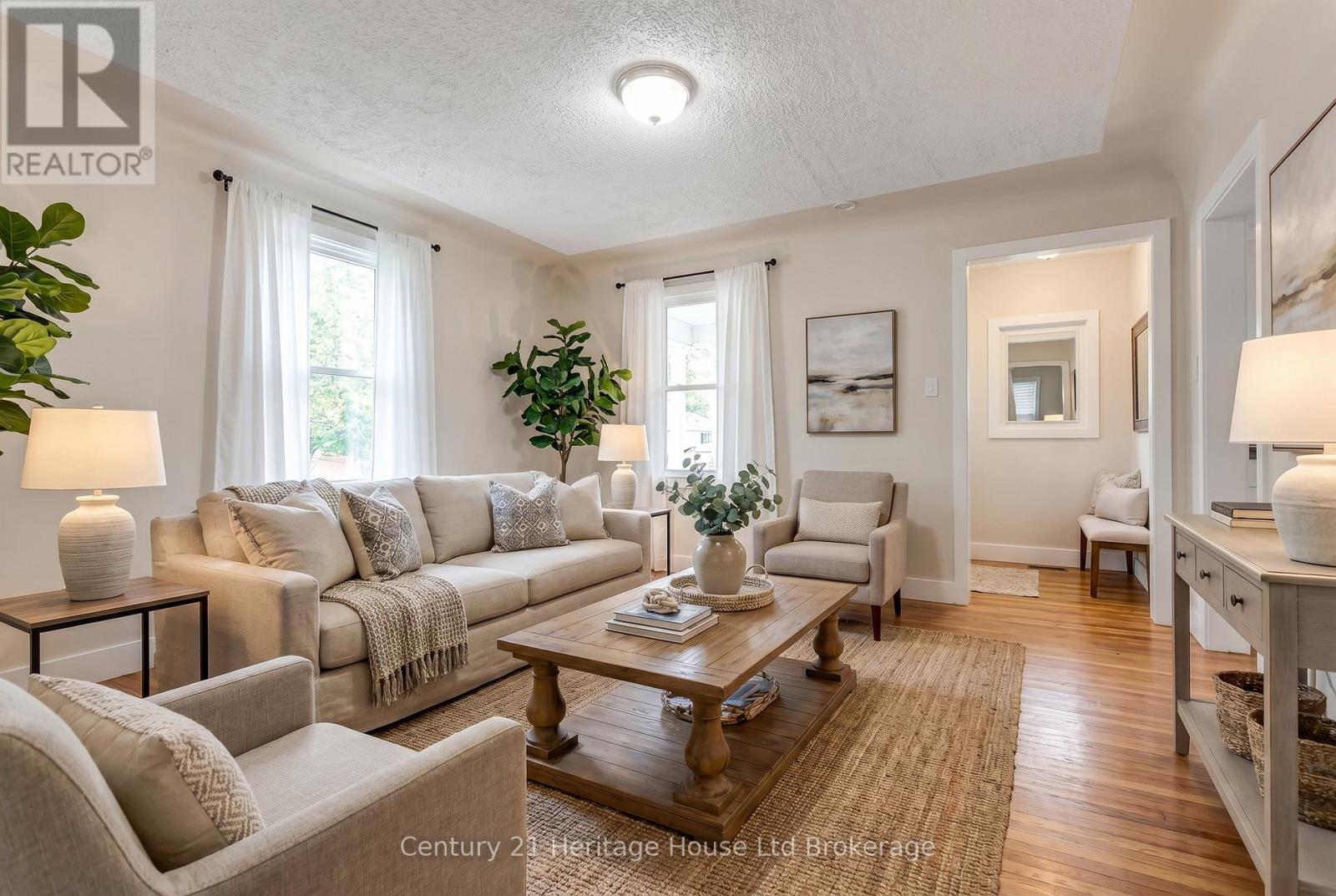1098 FRANCES STREET - Image 30
