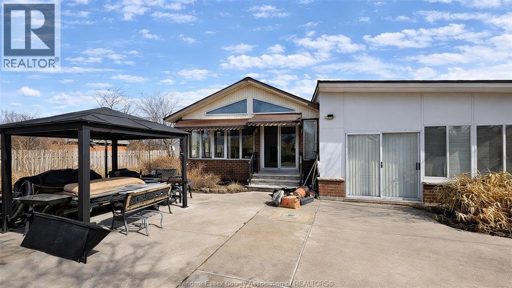 4585 HOWARD AVENUE, Windsor, Ontario, N9G1P6 — Photo 35