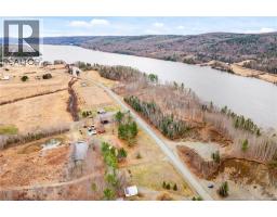 1832 Route 105, Southampton, NB E6G1M6 Photo 14