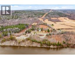 1832 Route 105, Southampton, NB E6G1M6 Photo 19