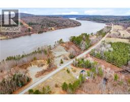 1832 Route 105, Southampton, NB E6G1M6 Photo 17