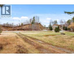 1832 Route 105, Southampton, NB E6G1M6 Photo 9