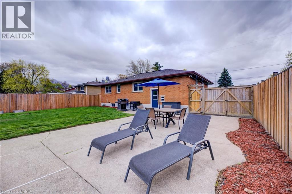 40 HICKERY Place, Brantford, Ontario, N3S3C8 — Photo 37