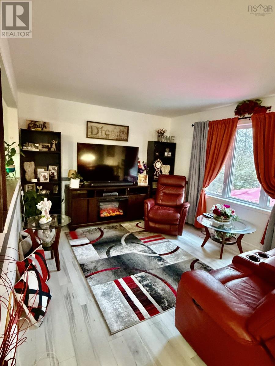 Property 7 of 19 of 361 King Grove Road