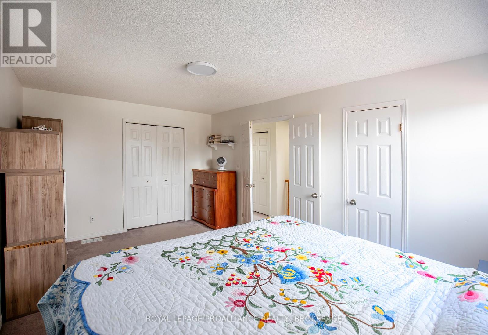 1258 BRACKENWOOD CRESCENT - 10