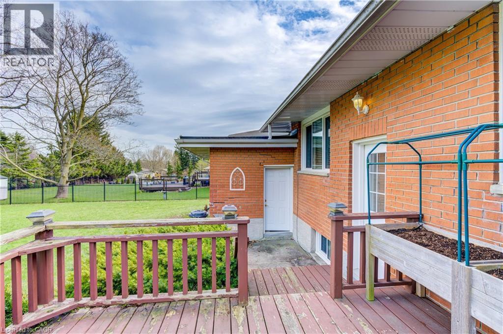 8 MARSHALL Avenue - 45