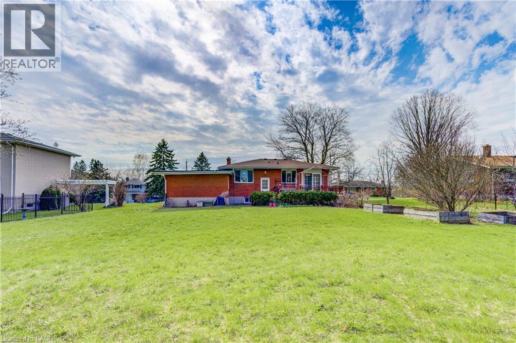 8 MARSHALL Avenue - 37
