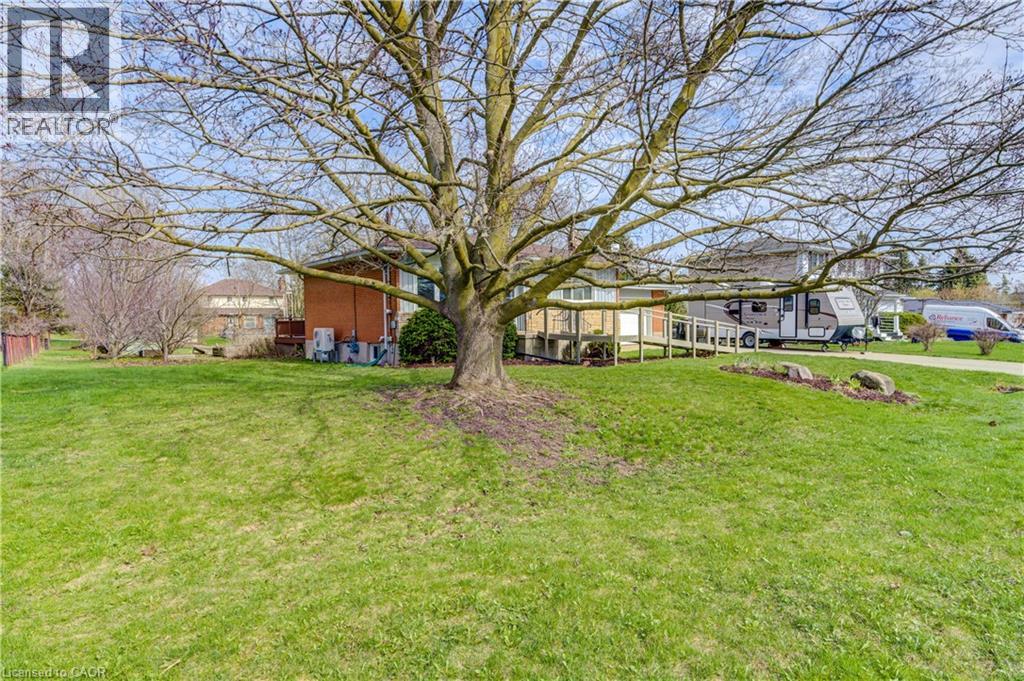 8 MARSHALL Avenue - 47