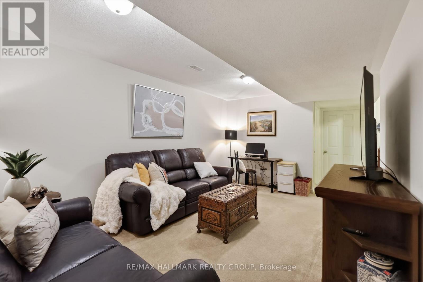 236 BULRUSH CRESCENT - 22