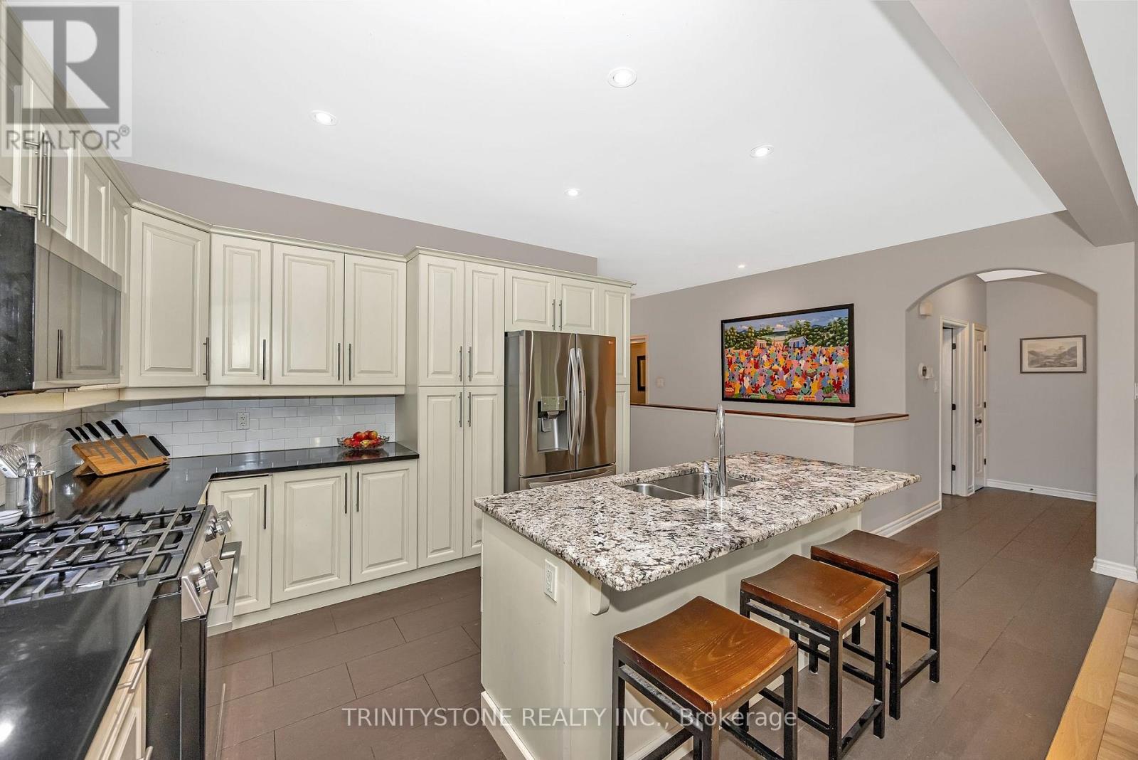 452 LANDSWOOD WAY - 11