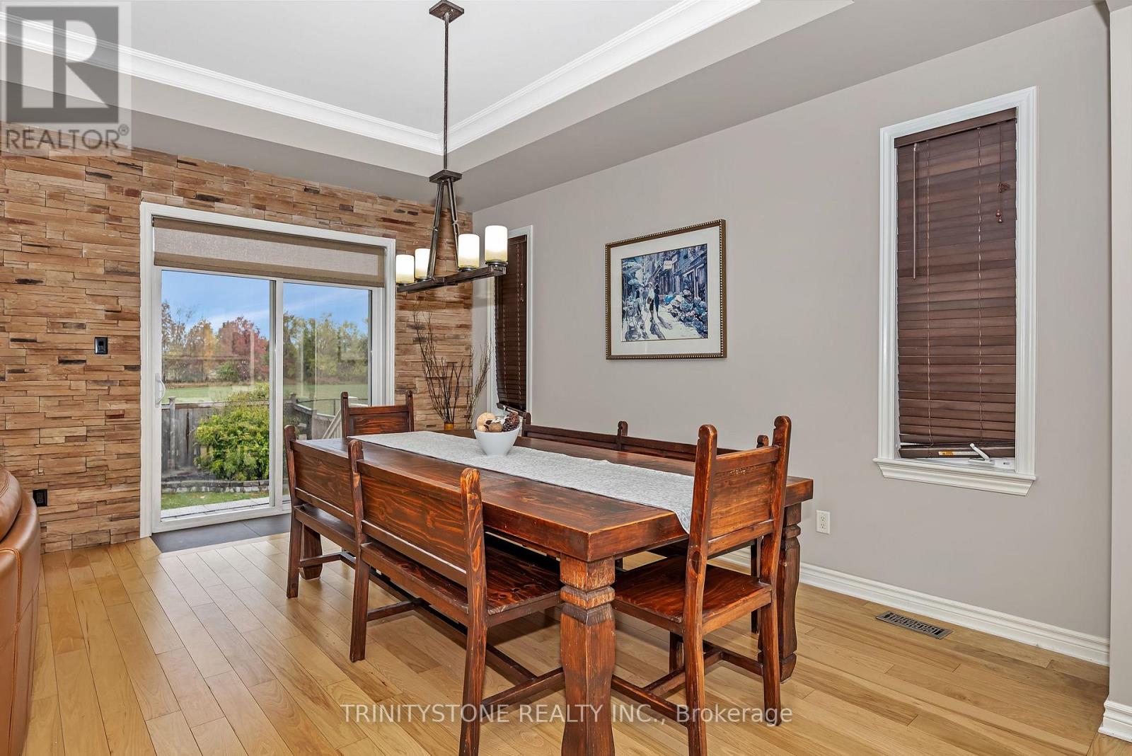 452 LANDSWOOD WAY - 14