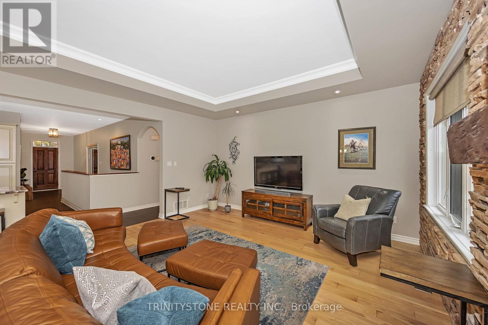 452 LANDSWOOD WAY - 18