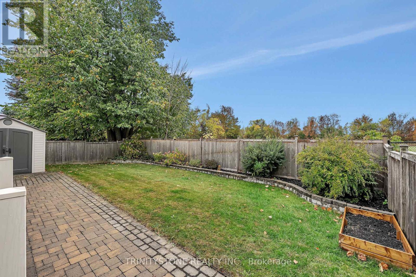 452 LANDSWOOD WAY - 45