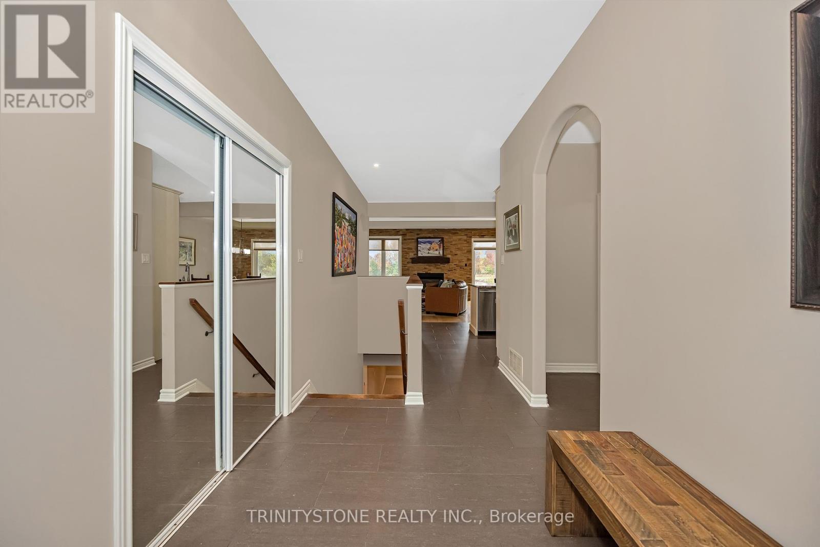 452 LANDSWOOD WAY - 7