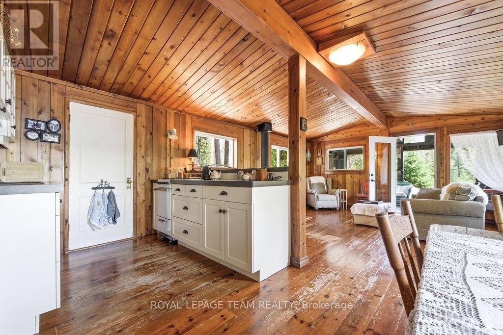 218 DIAMOND LAKE ROAD - 27