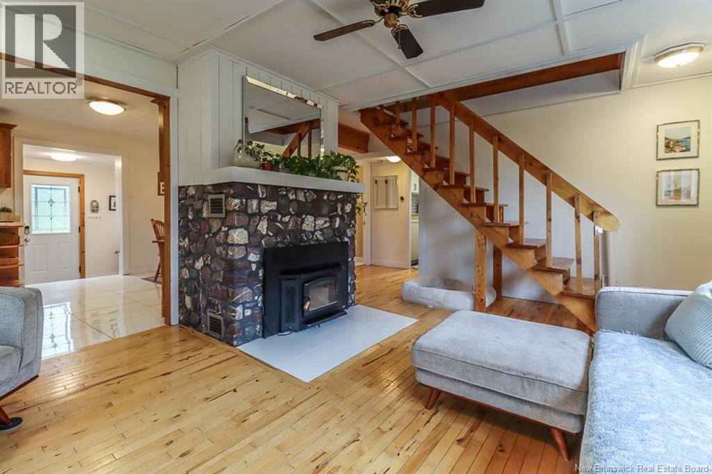 1910 Sandy Point Road - 18
