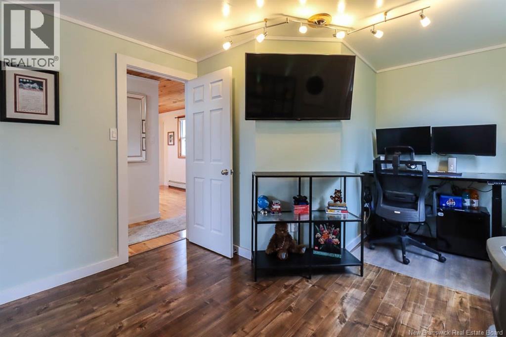 1910 Sandy Point Road - 34