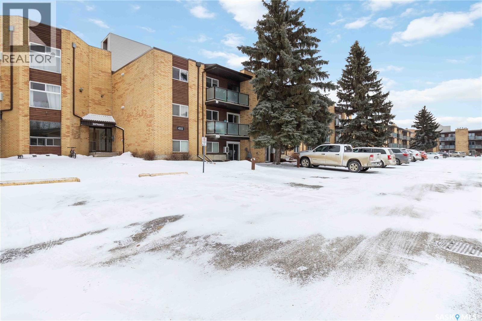 #305 415 Tait COURT - 22