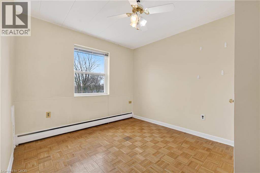 2420 NEW Street Unit# 12, Burlington, Ontario, L7R1J6 — Photo 19